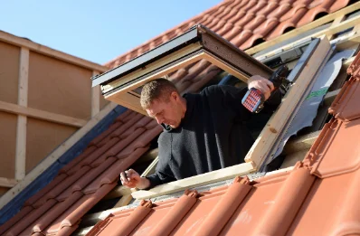 Pose de fenêtres de toit Velux à Épinouze